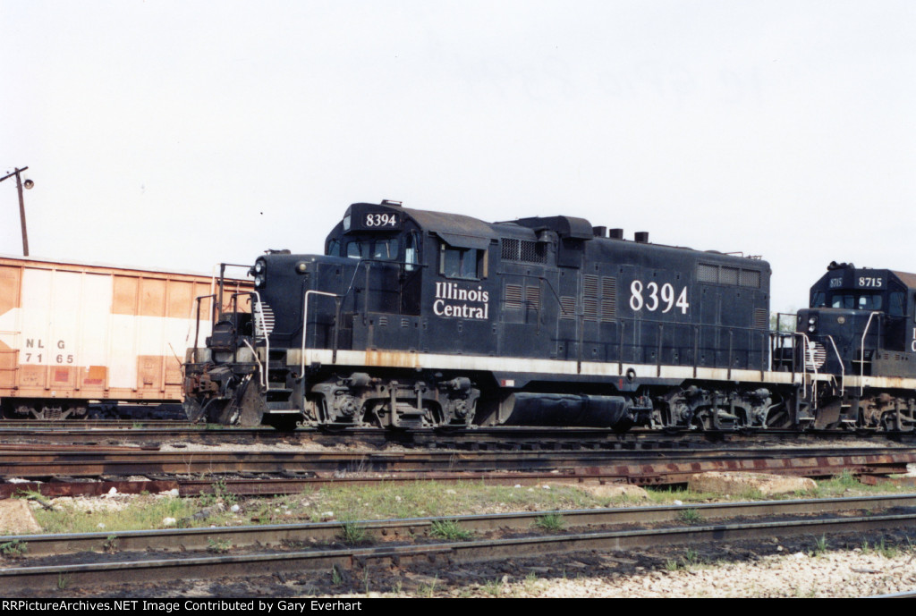 IC GP10 #8394 - Illinois Central